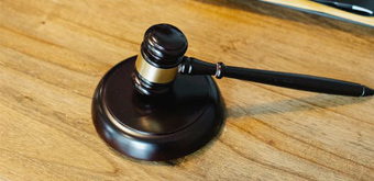 刑事案件中止后律师可以会见吗？