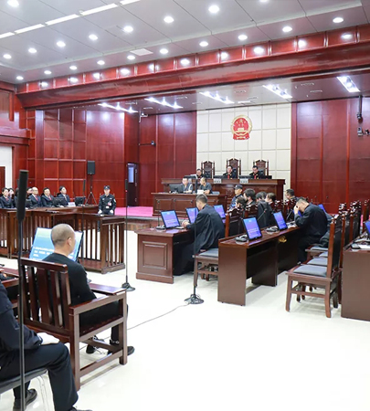 锡林郭勒盟中级人民法院依法公开宣判被告人范泉智等人涉黑案件