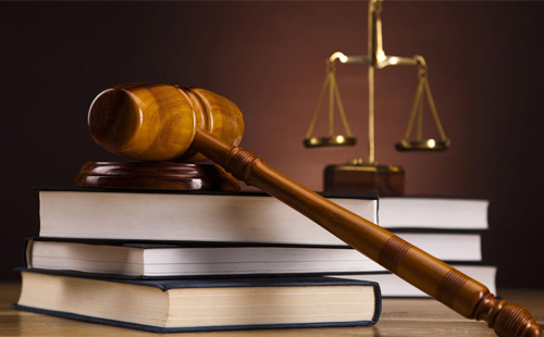 刑事案件的当事人什么时候可以聘请律师？(图1)