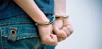 刑事案件哪个阶段请律师有用？