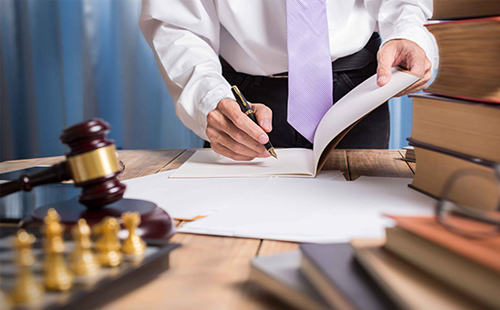 刑事案件的辩护人只能是律师吗？(图1)