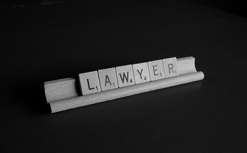 上诉案件开庭没有请律师怎么办？(图1)